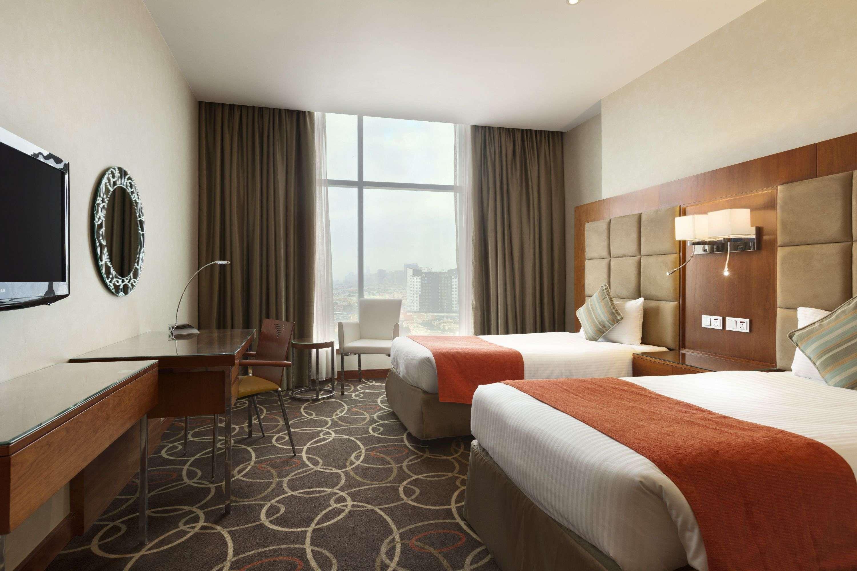 The s hotel al barsha 4 дубай. Ramada by Wyndham Barsha heights.